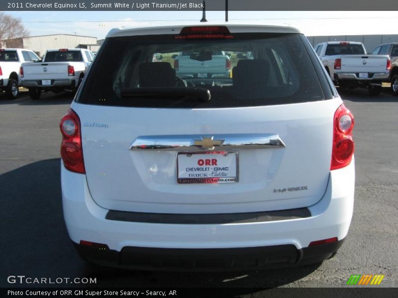 Summit White / Light Titanium/Jet Black 2011 Chevrolet Equinox LS