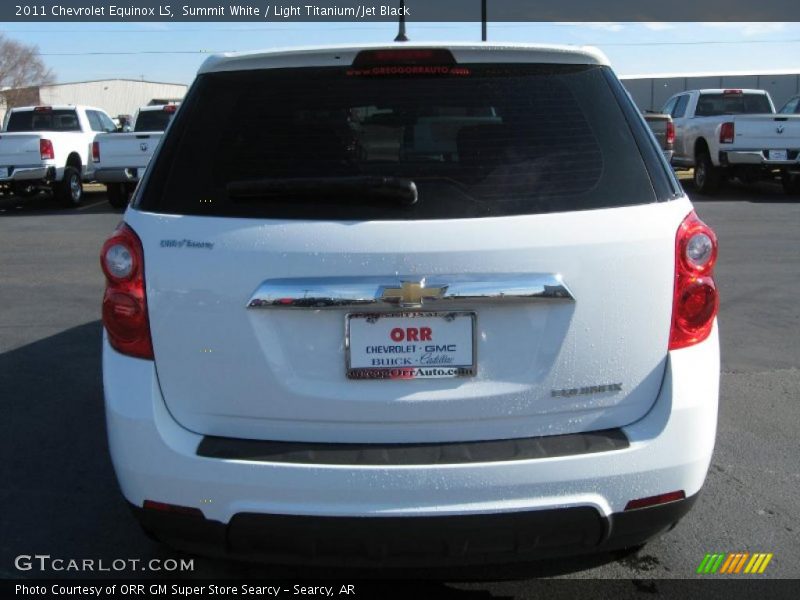 Summit White / Light Titanium/Jet Black 2011 Chevrolet Equinox LS