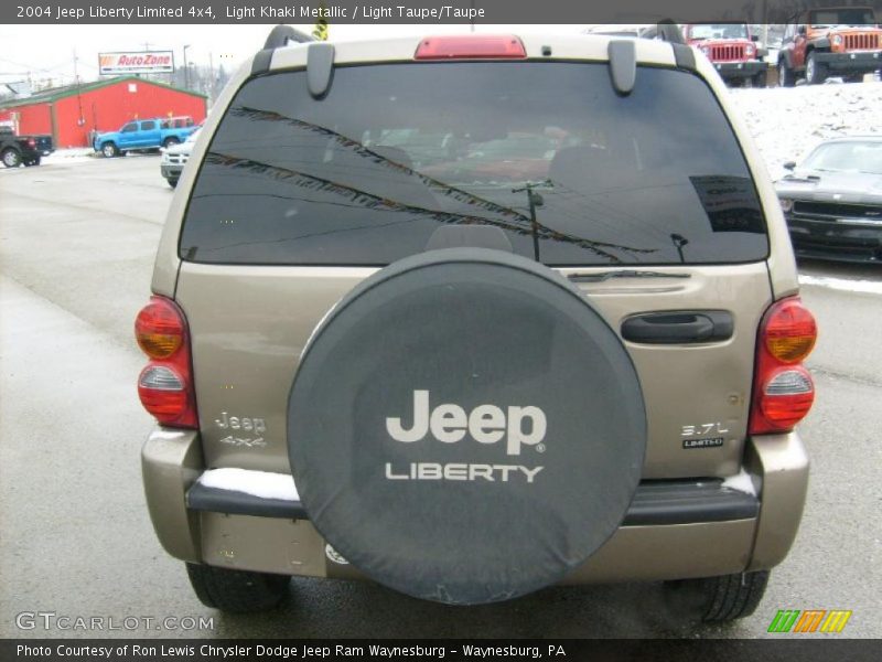 Light Khaki Metallic / Light Taupe/Taupe 2004 Jeep Liberty Limited 4x4