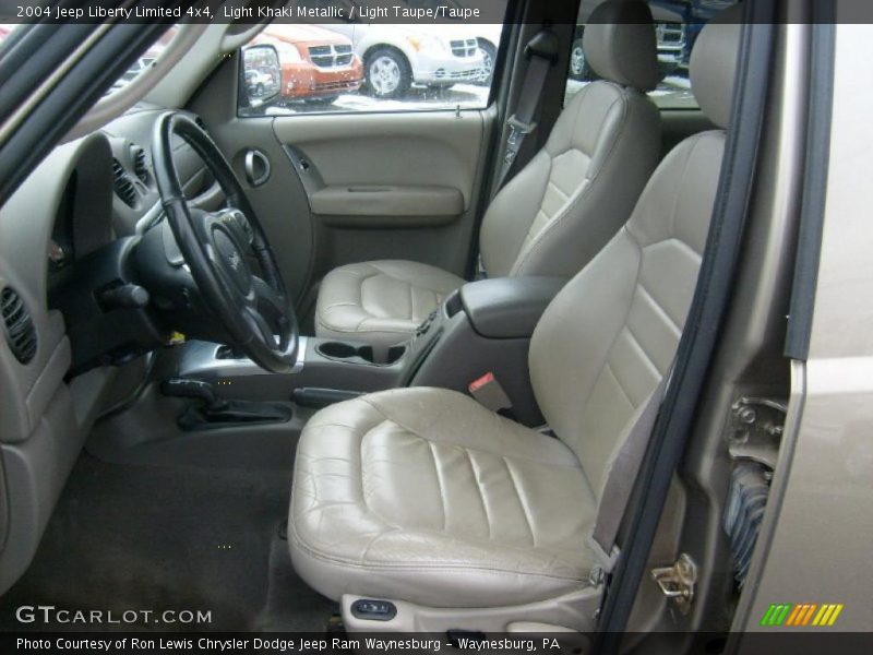Light Khaki Metallic / Light Taupe/Taupe 2004 Jeep Liberty Limited 4x4