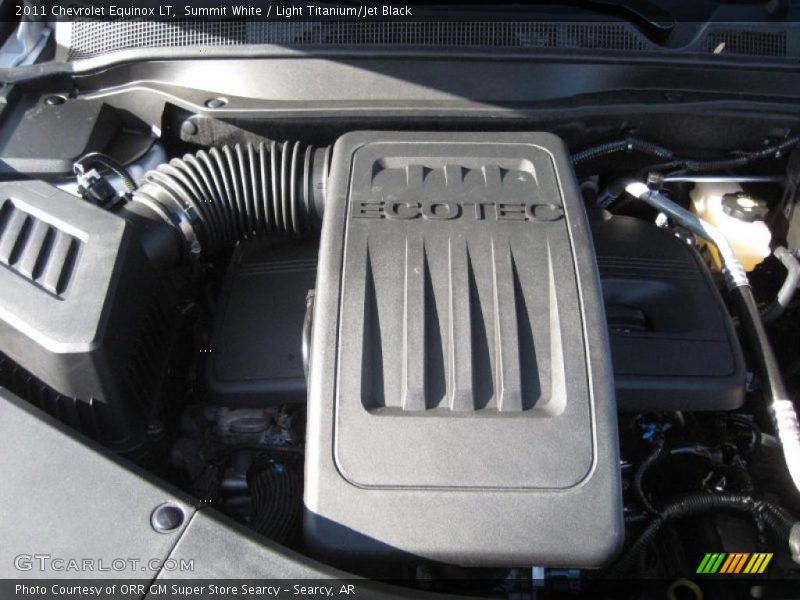 Summit White / Light Titanium/Jet Black 2011 Chevrolet Equinox LT