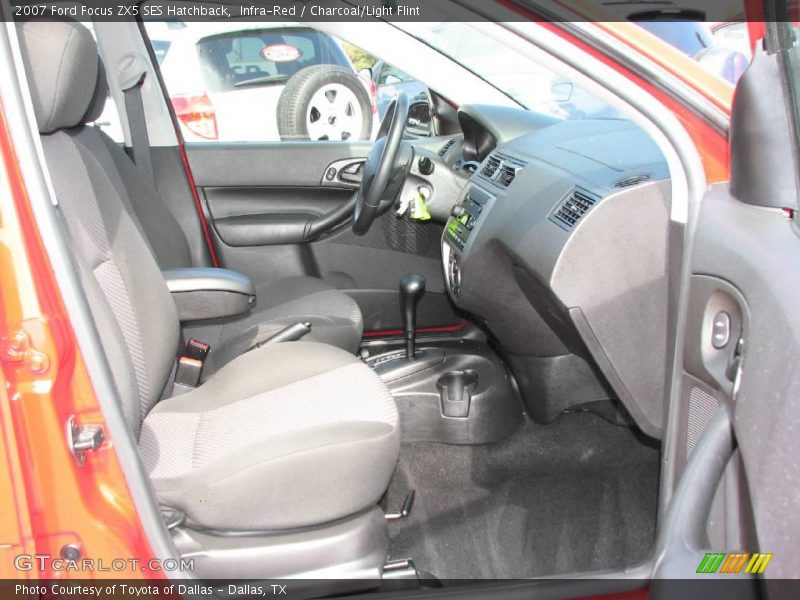 Infra-Red / Charcoal/Light Flint 2007 Ford Focus ZX5 SES Hatchback