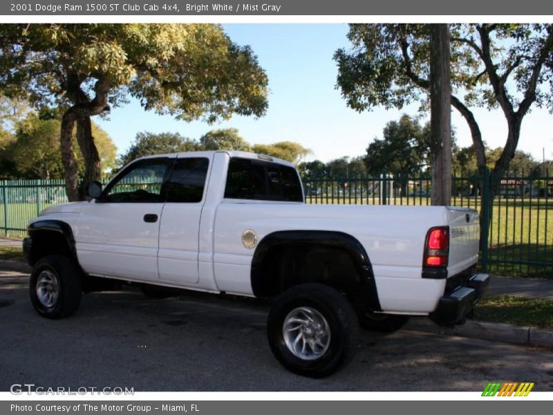 Bright White / Mist Gray 2001 Dodge Ram 1500 ST Club Cab 4x4