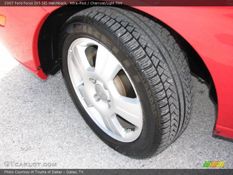 Infra-Red / Charcoal/Light Flint 2007 Ford Focus ZX5 SES Hatchback