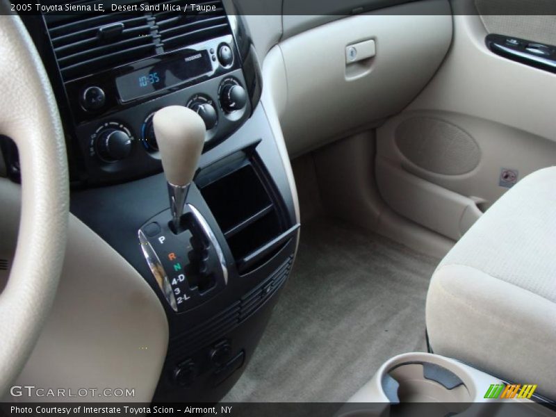 Desert Sand Mica / Taupe 2005 Toyota Sienna LE