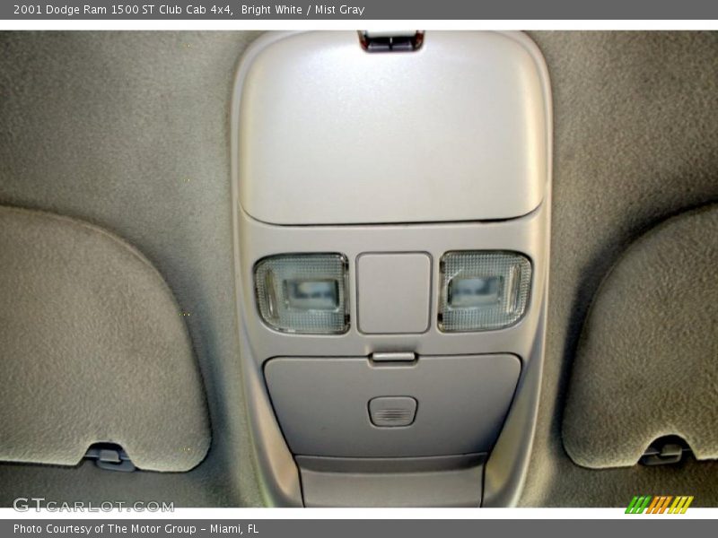 Bright White / Mist Gray 2001 Dodge Ram 1500 ST Club Cab 4x4