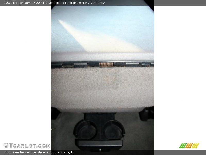 Bright White / Mist Gray 2001 Dodge Ram 1500 ST Club Cab 4x4