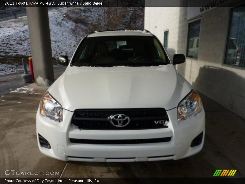 Super White / Sand Beige 2011 Toyota RAV4 V6 4WD