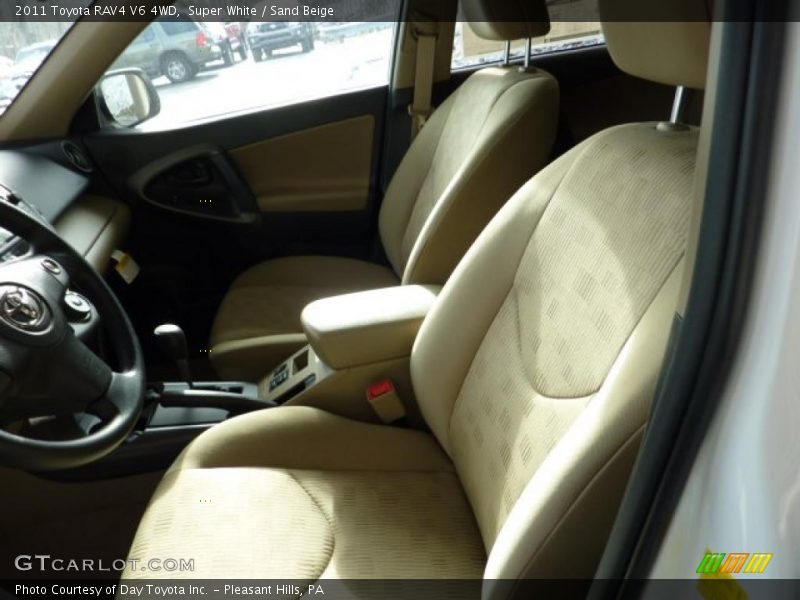 Super White / Sand Beige 2011 Toyota RAV4 V6 4WD