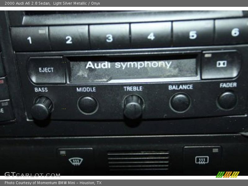 Light Silver Metallic / Onyx 2000 Audi A6 2.8 Sedan