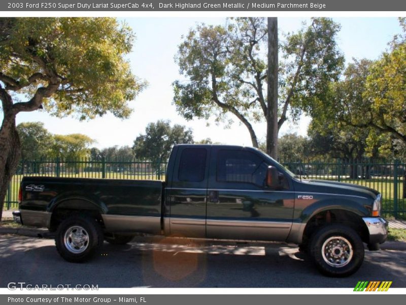 Dark Highland Green Metallic / Medium Parchment Beige 2003 Ford F250 Super Duty Lariat SuperCab 4x4