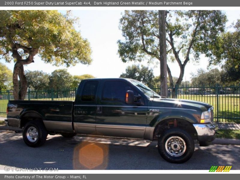 Dark Highland Green Metallic / Medium Parchment Beige 2003 Ford F250 Super Duty Lariat SuperCab 4x4