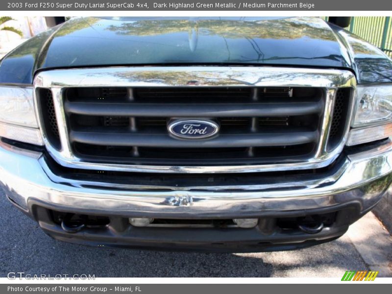 Dark Highland Green Metallic / Medium Parchment Beige 2003 Ford F250 Super Duty Lariat SuperCab 4x4