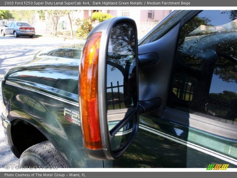 Dark Highland Green Metallic / Medium Parchment Beige 2003 Ford F250 Super Duty Lariat SuperCab 4x4