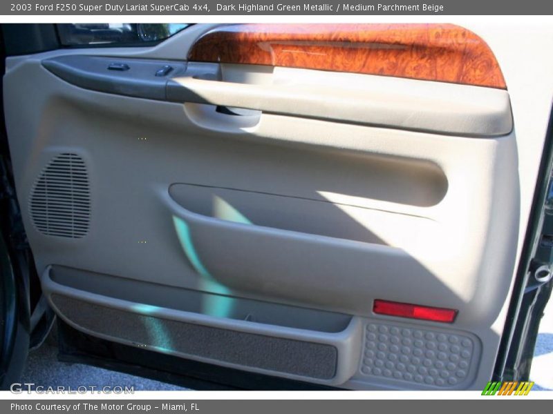 Dark Highland Green Metallic / Medium Parchment Beige 2003 Ford F250 Super Duty Lariat SuperCab 4x4