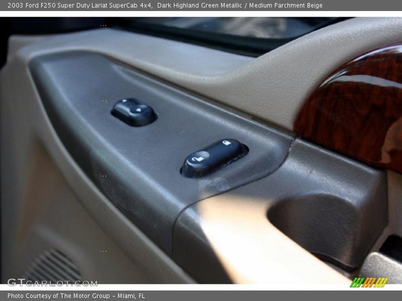 Dark Highland Green Metallic / Medium Parchment Beige 2003 Ford F250 Super Duty Lariat SuperCab 4x4