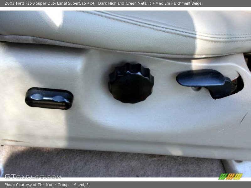 Dark Highland Green Metallic / Medium Parchment Beige 2003 Ford F250 Super Duty Lariat SuperCab 4x4