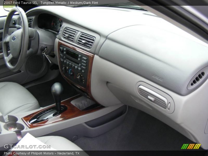 Tungsten Metallic / Medium/Dark Flint 2007 Ford Taurus SEL