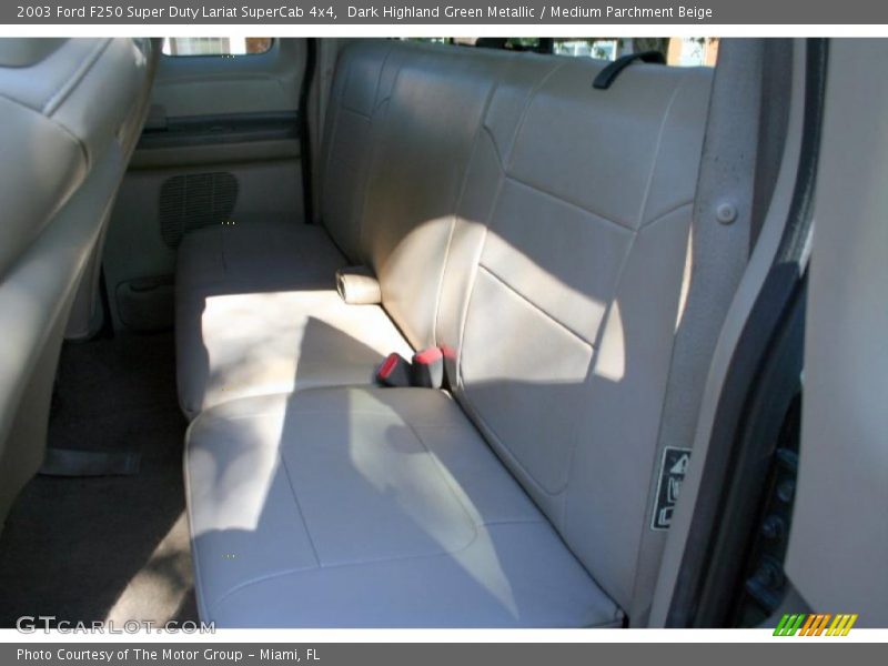 Dark Highland Green Metallic / Medium Parchment Beige 2003 Ford F250 Super Duty Lariat SuperCab 4x4