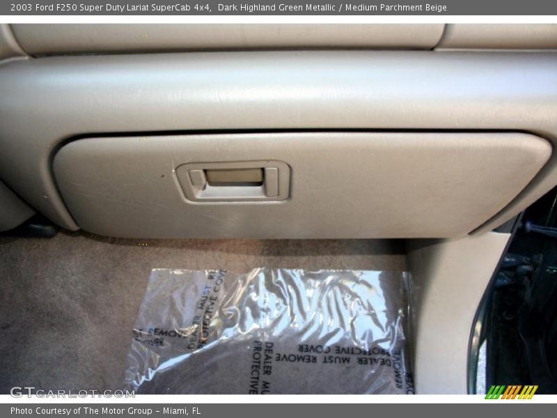 Dark Highland Green Metallic / Medium Parchment Beige 2003 Ford F250 Super Duty Lariat SuperCab 4x4
