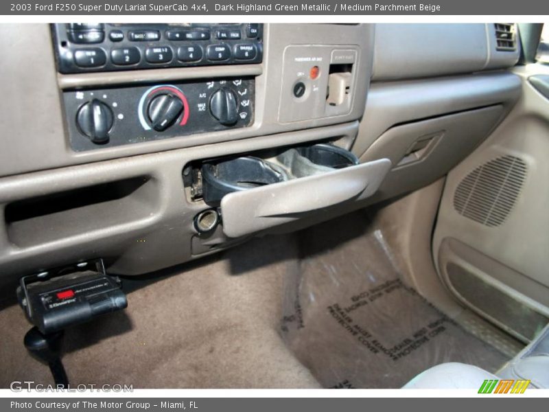 Dark Highland Green Metallic / Medium Parchment Beige 2003 Ford F250 Super Duty Lariat SuperCab 4x4