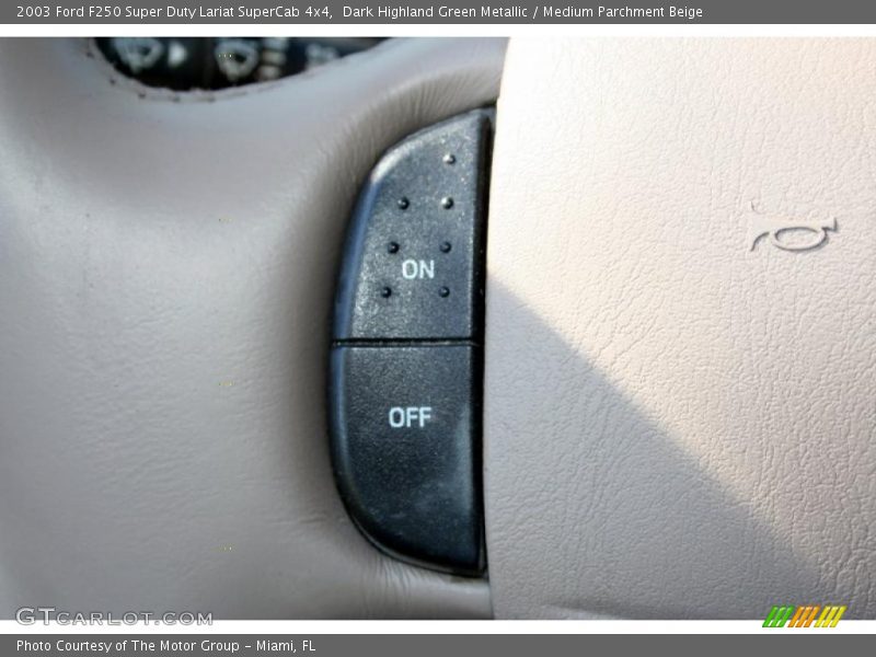 Dark Highland Green Metallic / Medium Parchment Beige 2003 Ford F250 Super Duty Lariat SuperCab 4x4