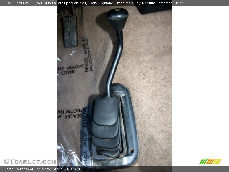 Dark Highland Green Metallic / Medium Parchment Beige 2003 Ford F250 Super Duty Lariat SuperCab 4x4