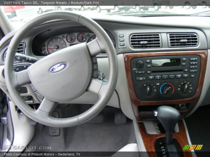 Tungsten Metallic / Medium/Dark Flint 2007 Ford Taurus SEL