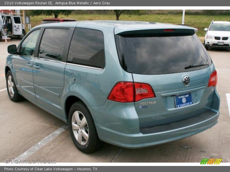 Antigua Blue Metallic / Aero Gray 2010 Volkswagen Routan SE