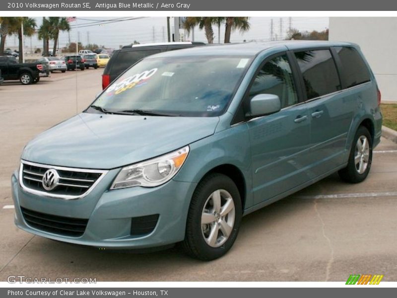 Antigua Blue Metallic / Aero Gray 2010 Volkswagen Routan SE