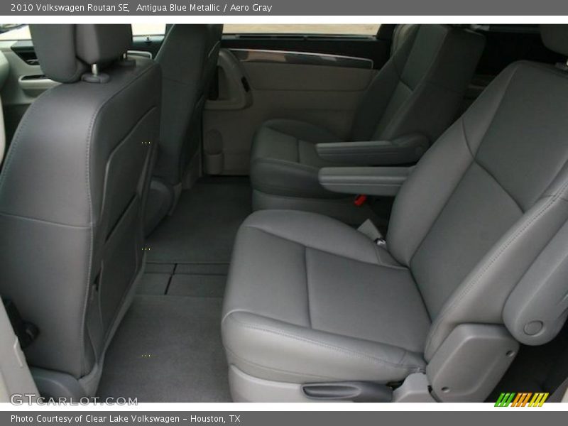 Antigua Blue Metallic / Aero Gray 2010 Volkswagen Routan SE