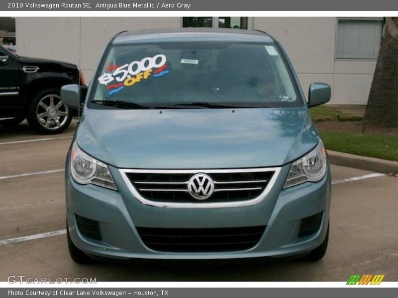 Antigua Blue Metallic / Aero Gray 2010 Volkswagen Routan SE