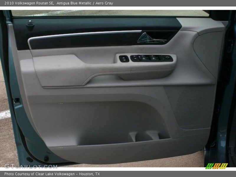 Antigua Blue Metallic / Aero Gray 2010 Volkswagen Routan SE
