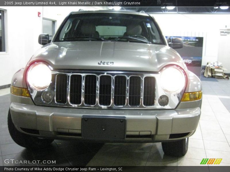 Light Khaki Metallic / Dark Khaki/Light Graystone 2005 Jeep Liberty Limited 4x4