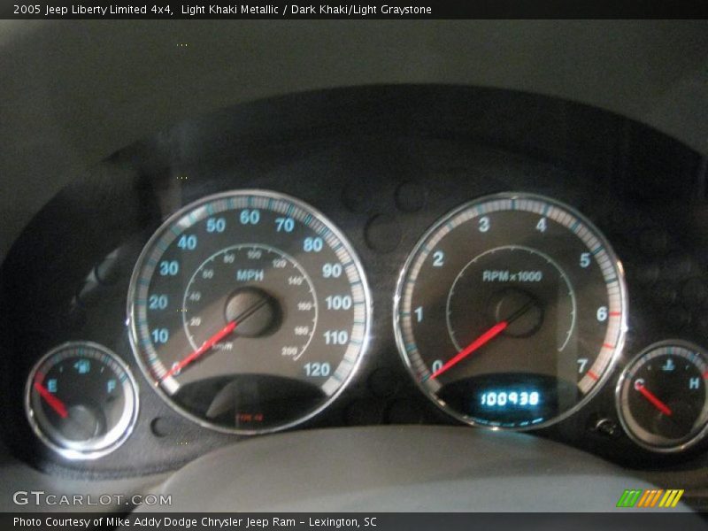 Light Khaki Metallic / Dark Khaki/Light Graystone 2005 Jeep Liberty Limited 4x4