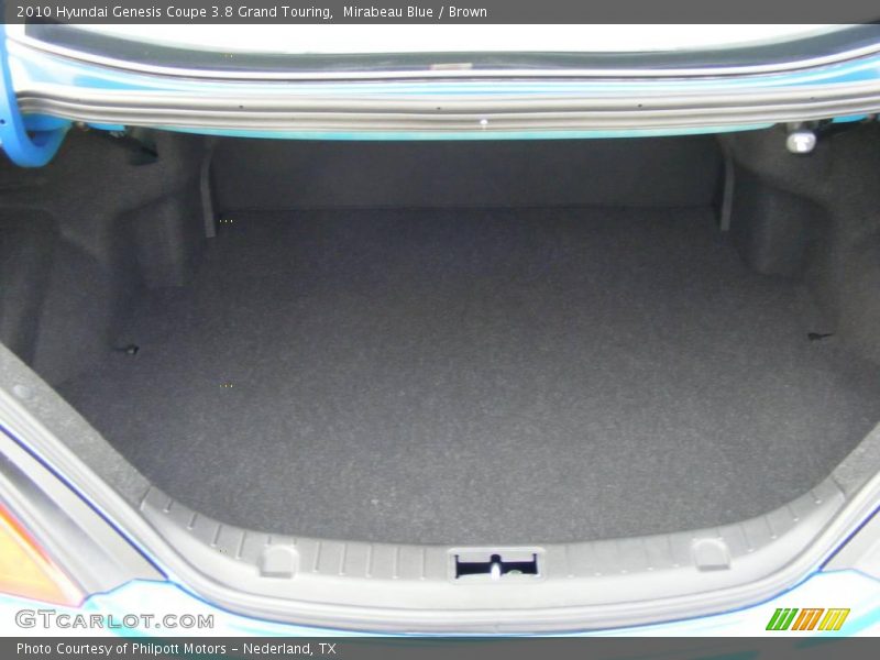  2010 Genesis Coupe 3.8 Grand Touring Trunk