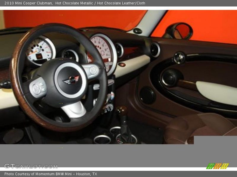 Hot Chocolate Metallic / Hot Chocolate Leather/Cloth 2010 Mini Cooper Clubman