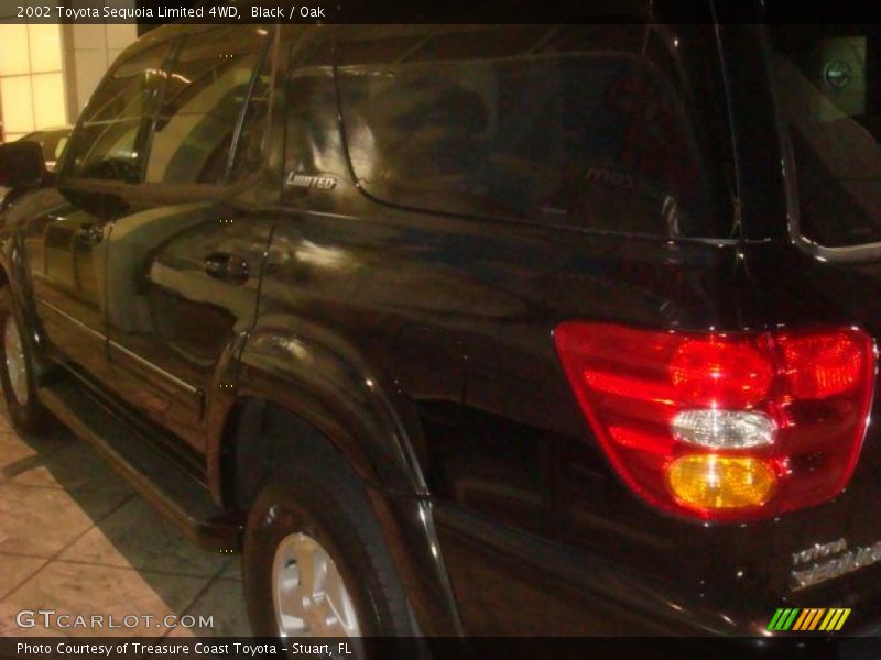 Black / Oak 2002 Toyota Sequoia Limited 4WD
