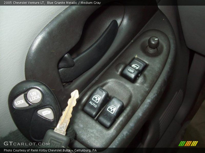 Blue Granite Metallic / Medium Gray 2005 Chevrolet Venture LT