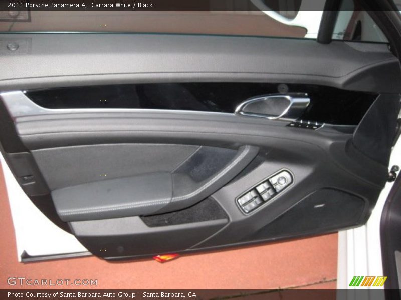 Door Panel of 2011 Panamera 4