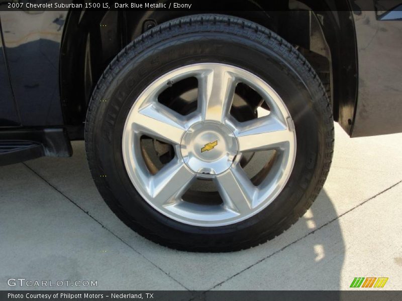  2007 Suburban 1500 LS Wheel