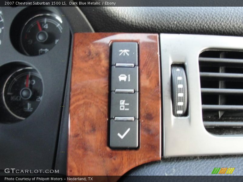 Controls of 2007 Suburban 1500 LS