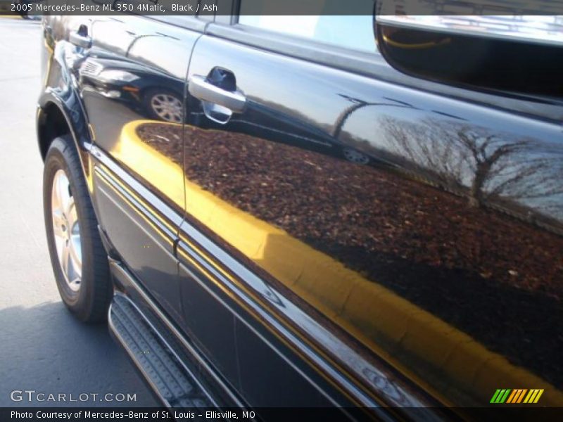 Black / Ash 2005 Mercedes-Benz ML 350 4Matic