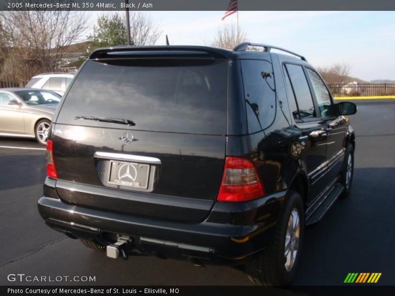 Black / Ash 2005 Mercedes-Benz ML 350 4Matic