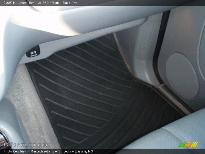 Black / Ash 2005 Mercedes-Benz ML 350 4Matic