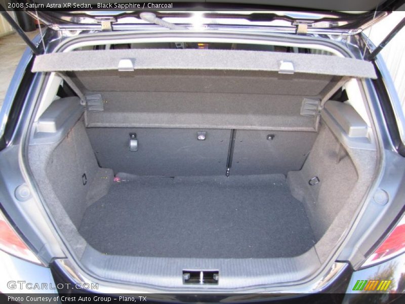  2008 Astra XR Sedan Trunk