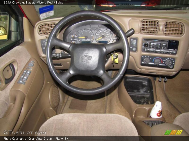 Victory Red / Beige 1999 Chevrolet Blazer