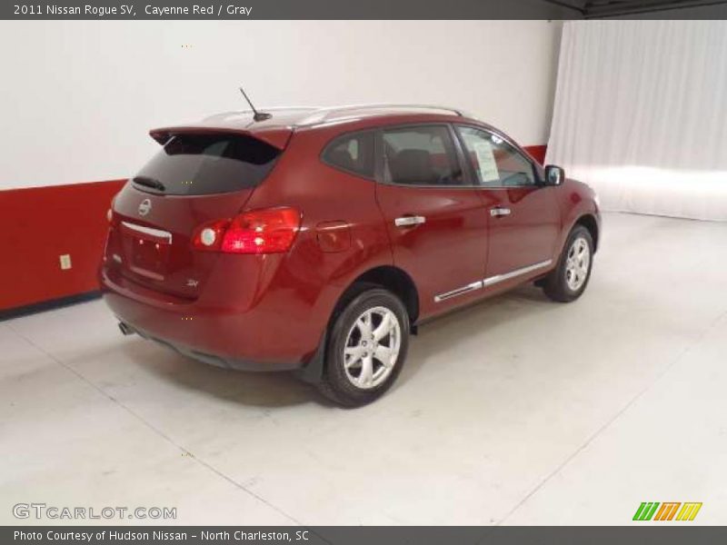 Cayenne Red / Gray 2011 Nissan Rogue SV