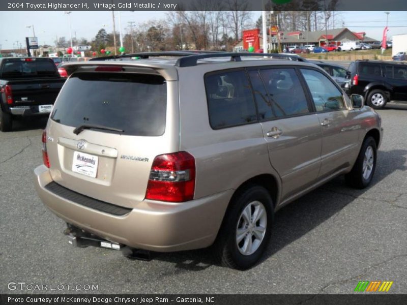 Vintage Gold Metallic / Ivory 2004 Toyota Highlander I4