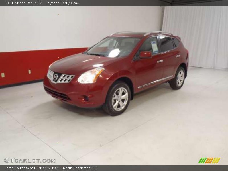 Cayenne Red / Gray 2011 Nissan Rogue SV